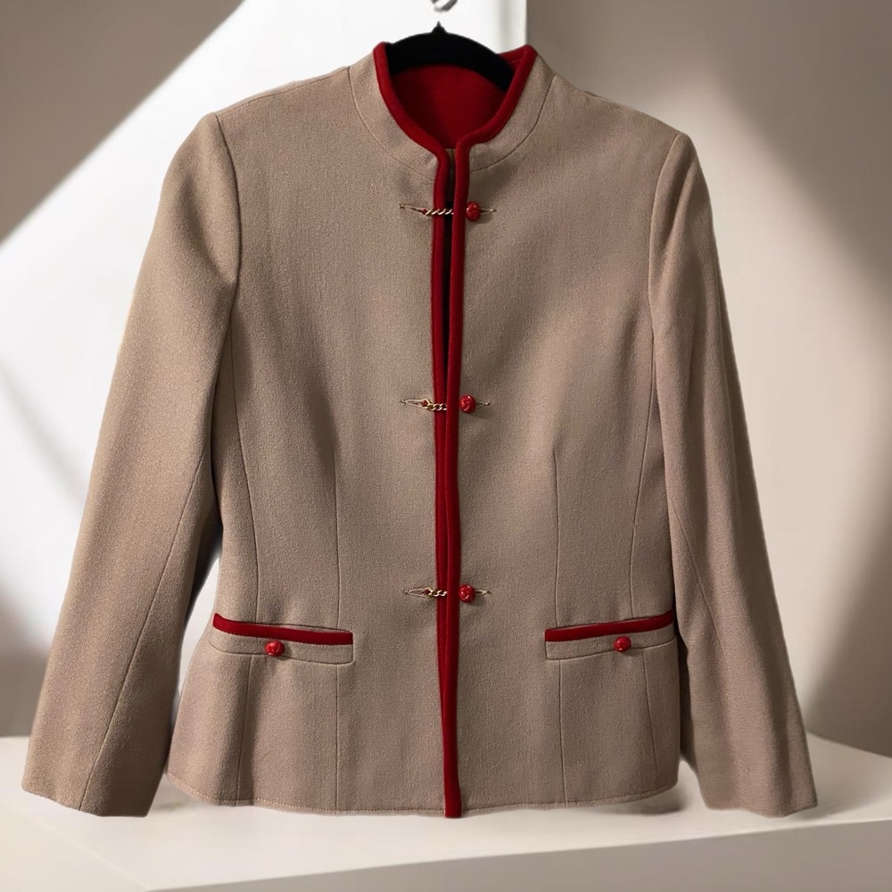 Elegant Beige Blazer with Red Accents